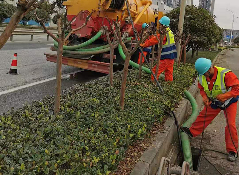 开阳市政管道清淤
